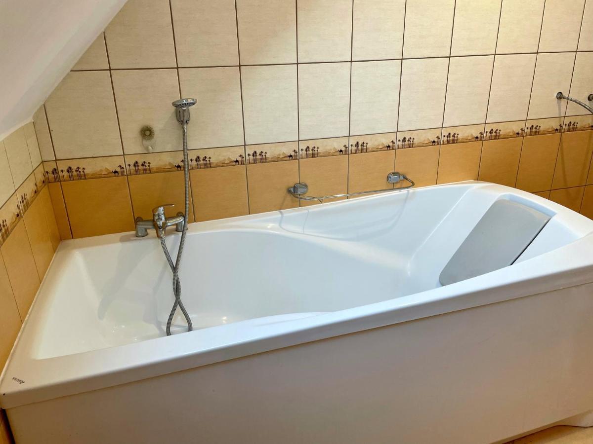 Domowe Pokoje Wilanow Varsó Kültér fotó
